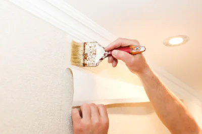 Pose de papier peint à Molagnies — revêtements muraux et toiles de verre